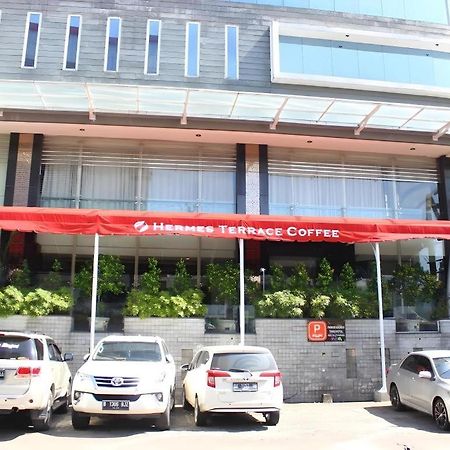 Hermes Palace Hotel Medan Kültér fotó
