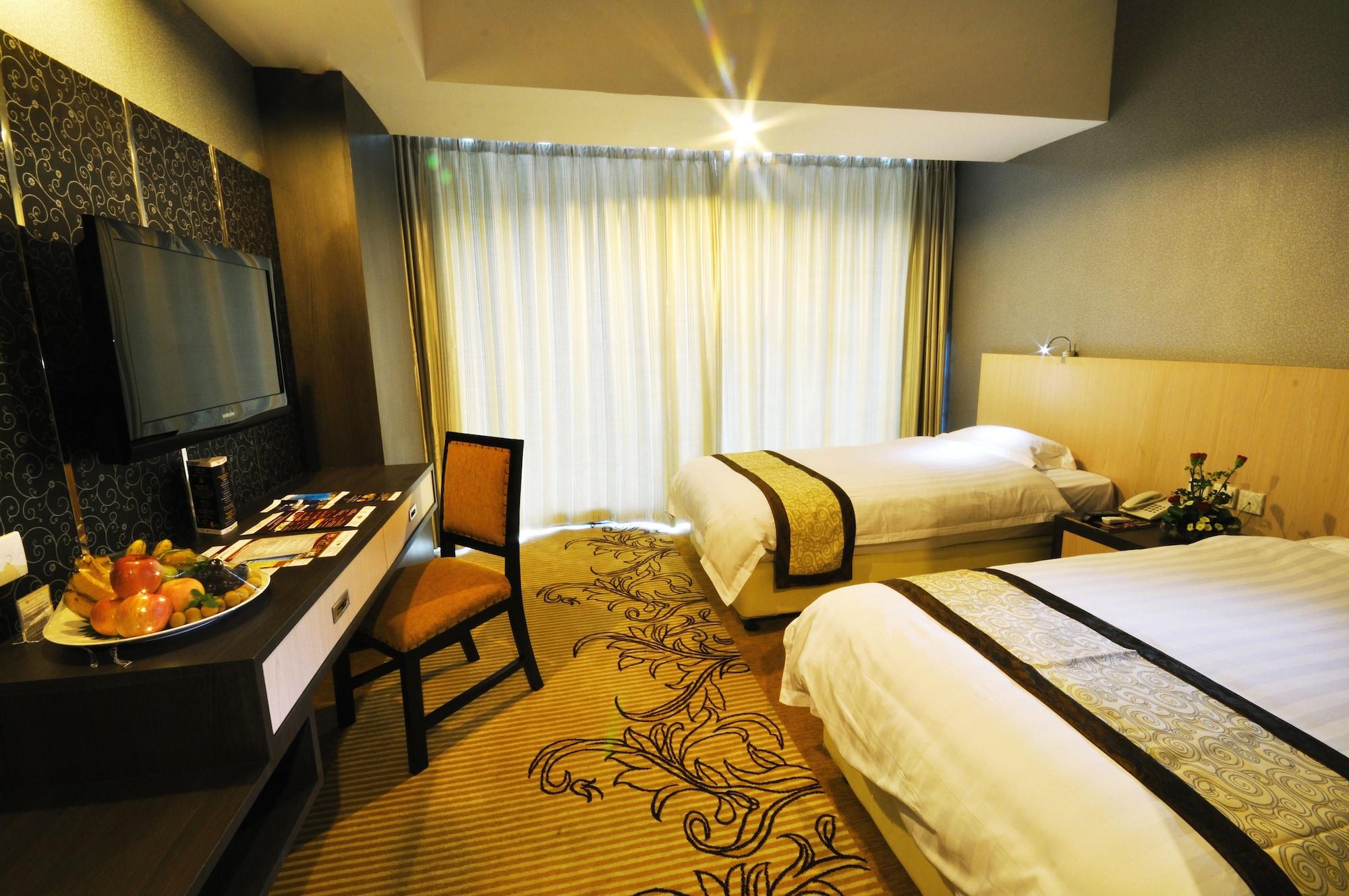 Hermes Palace Hotel Medan Kültér fotó