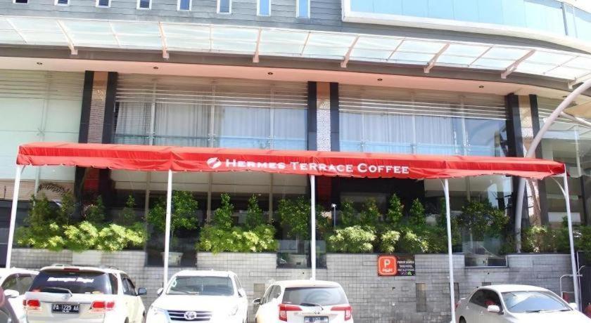 Hermes Palace Hotel Medan Kültér fotó